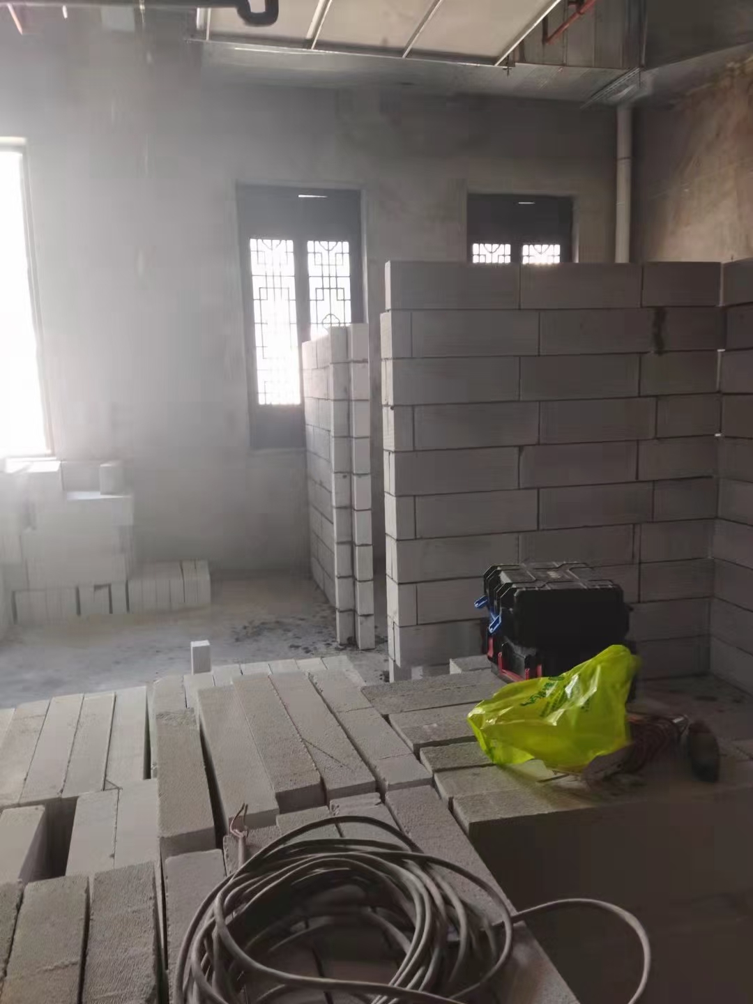加气砖隔墙砌筑现场